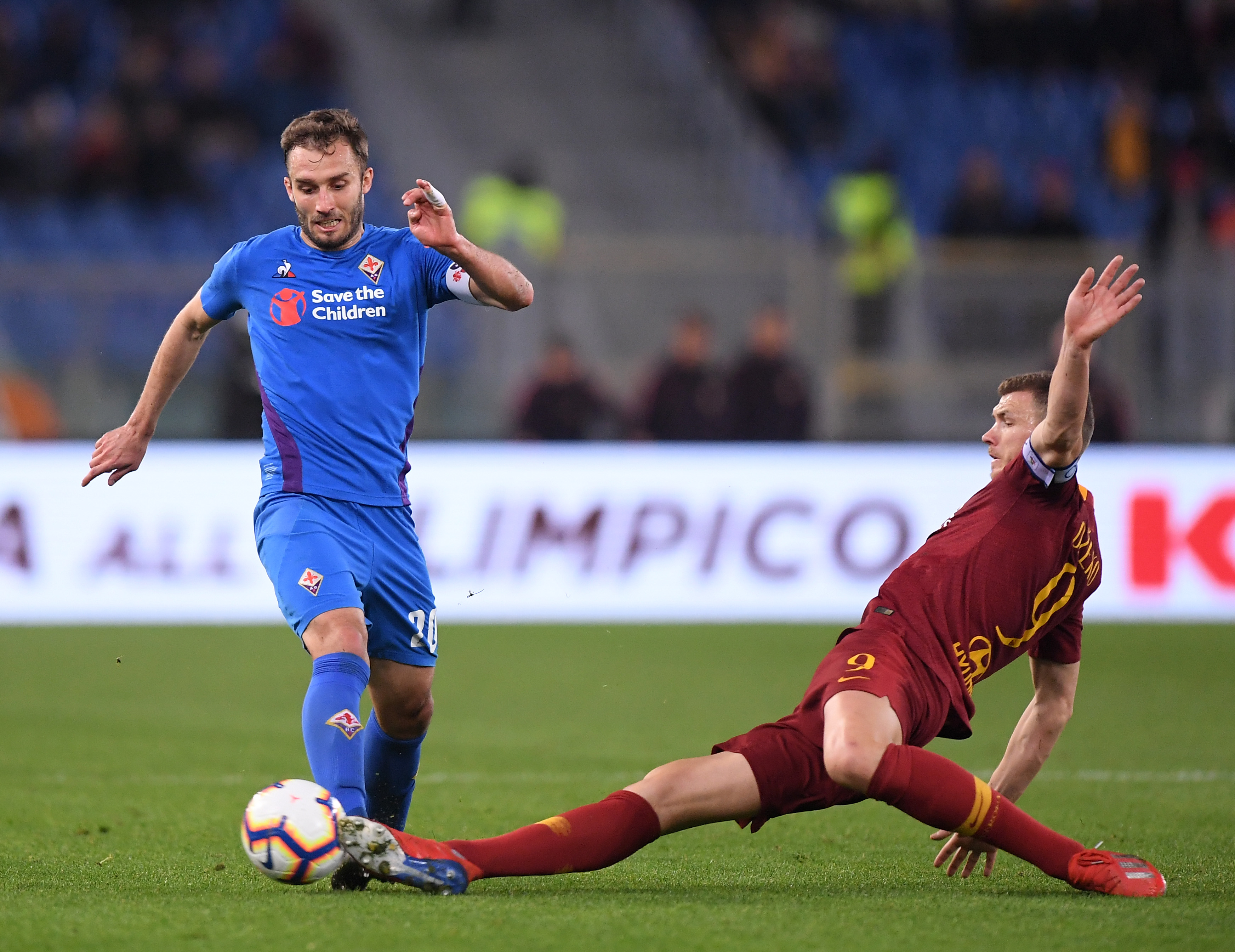 还去踢U21联赛？王钰栋今年已代表5支球队出战44场比赛（已为5队出战44场，王钰栋还要踢U21联赛？）