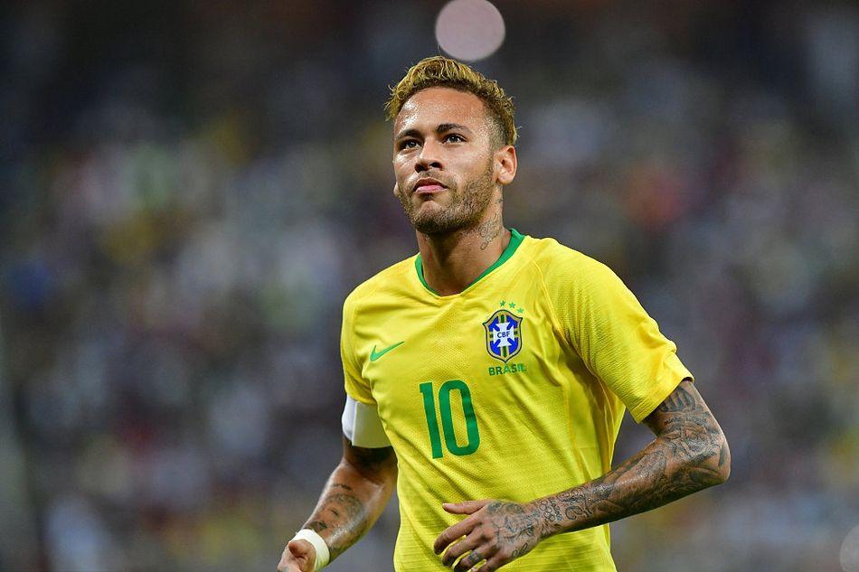 林诗栋说感谢大哥大姐莎头绷不住了林诗栋发言莎头表情亮了（林诗栋发言致谢大哥大姐，莎头绷不住笑容亮起）