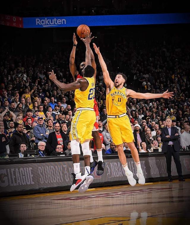 金彭贝：对我来说，在巴黎赢一座欧冠意义要大于在皇马赢五座（金彭贝：在巴黎夺一座欧冠，对我而言比在皇马拿五座更有意义）