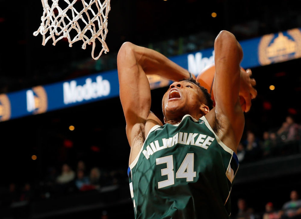 申花连续两个赛季在亚冠输给柔佛，共丢6球、仅打进1球（申花亚冠对阵柔佛连续两季落败：合计丢6球仅入1球）