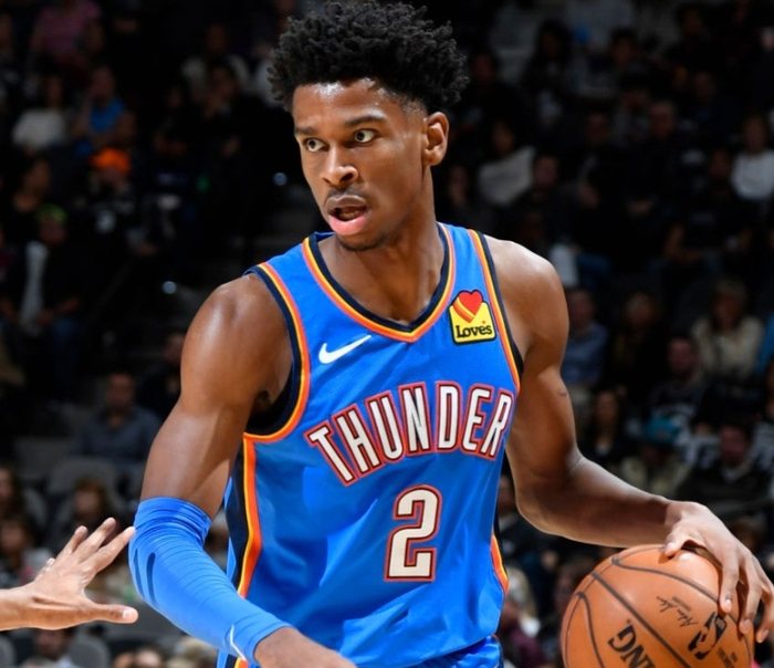 静候足协杯决赛，苏州奥体中心的草皮已换新（足协杯决赛将至，苏州奥体中心草坪焕然一新）