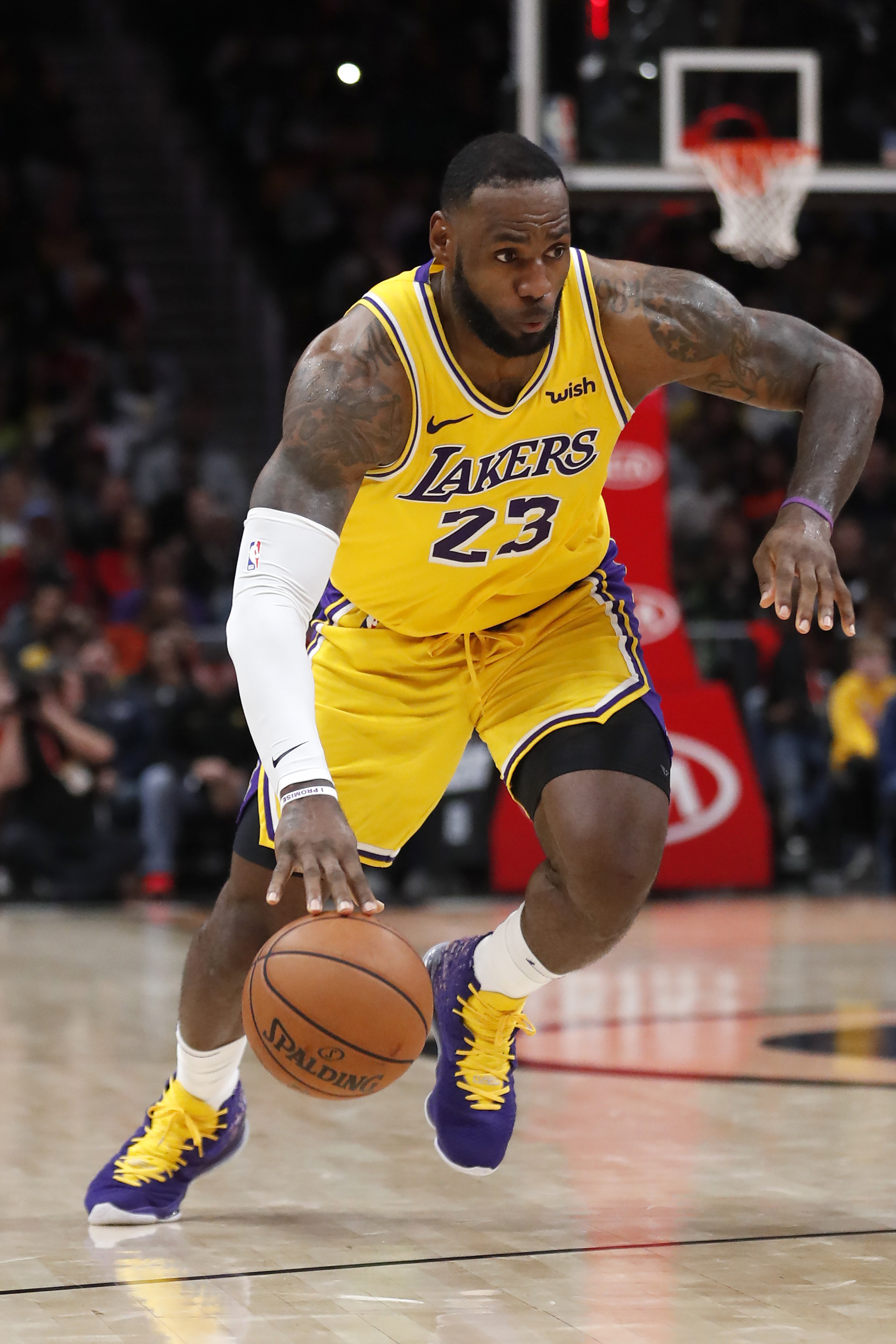 TA：帕利尼亚对于比赛走势有着敏锐的预判，是热刺聪明的补强（TA：帕利尼亚洞察比赛脉络、预判敏锐，是热刺的一笔明智引援）