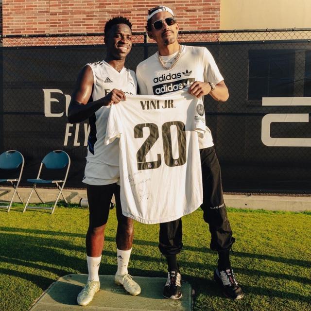 中足联官方：如发现俱乐部与球员签“阴阳合同”，将勒令降级（中足联警示：俱乐部若与球员签订“阴阳合同”将面临强制降级）