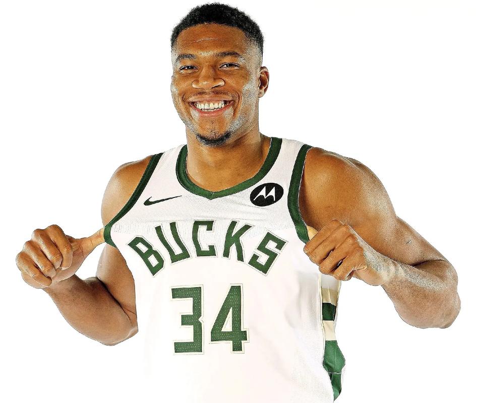 每体：德科在伦敦与多名经纪人会面，目的是了解市场动向（每体：德科赴伦敦约谈多位经纪人，旨在摸清转会市场风向）