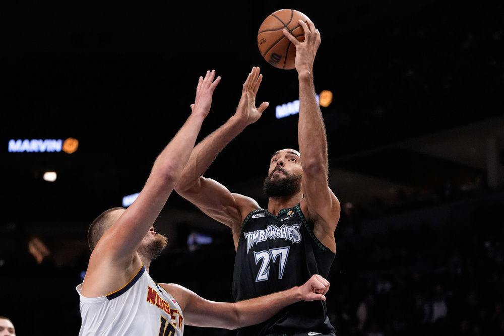 罗马诺：萨德提高对曼奇尼的报价，双方已重新开始谈判（罗马诺：萨德上调对曼奇尼的报价，双方重启谈判）