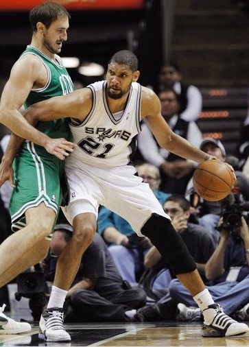 伦纳特-卡尔：我一直在努力加强右脚，今天算是得到了回报（伦纳特-卡尔：右脚苦练终见回报）